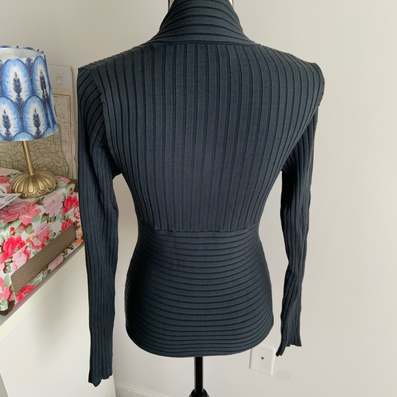 Georgio Studio Ribbed Top - Picture 2 of 4